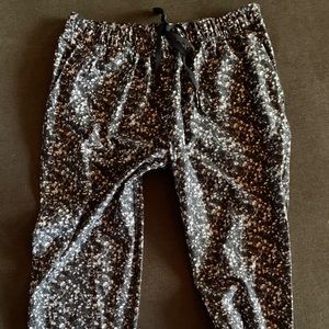 Lululemon Jet Set Crop